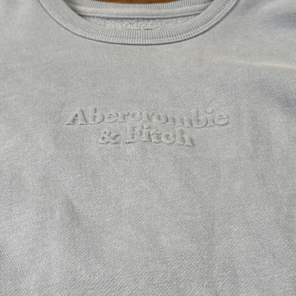 Abercrombie & Fitch Women's Crewneck Embossed Logo Sweatshirt Sz S Blue/Gray - Picture 5 of 10